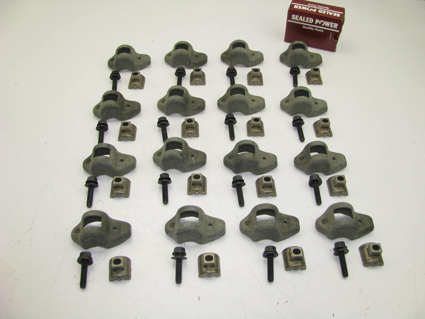 (16) Sealed Power R-1048 Engine Rocker Arm Kits - 1978-1995 Ford 255 302 351W V8