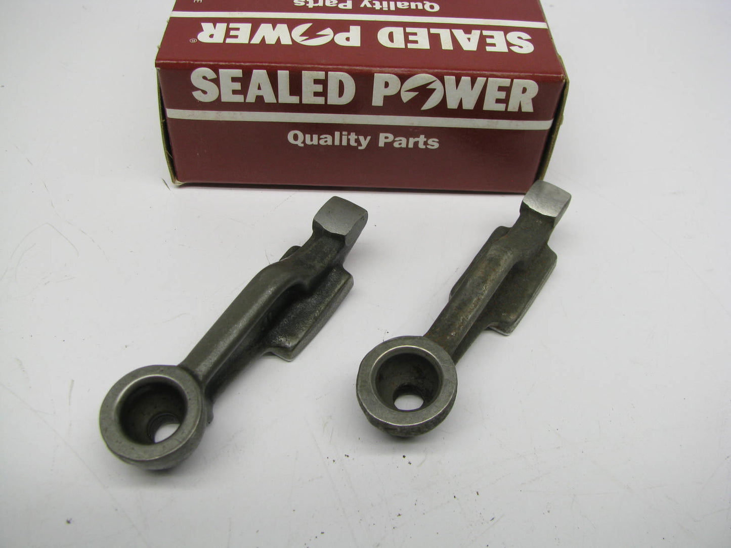 (2) Sealed Power R-1067 Engine Rocker Arm For 1975 Chevrolet LUV 1.8L-L4