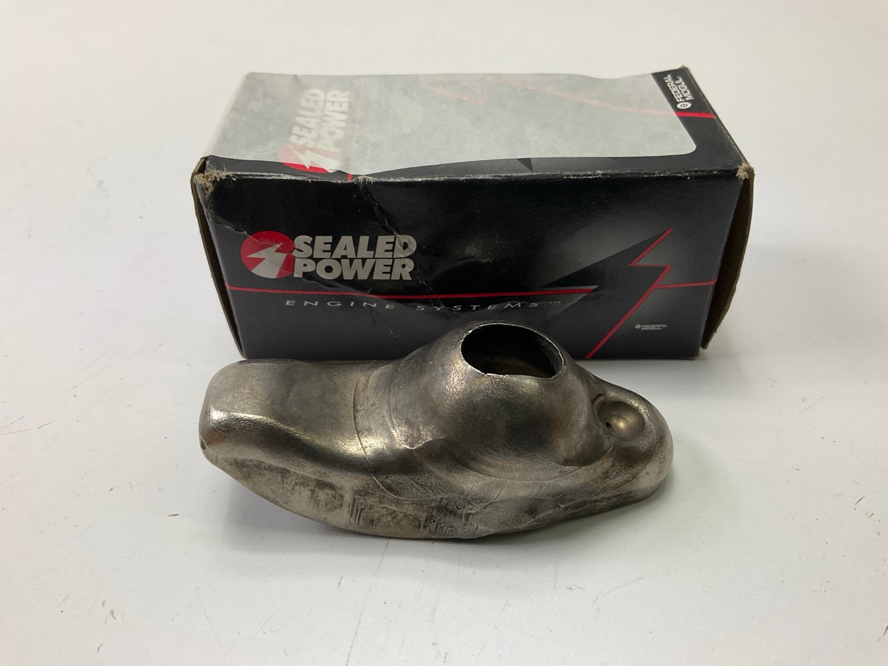 Sealed Power R-832 Engine Rocker Arm For 1965-1988 GM 153 215 230 250 292