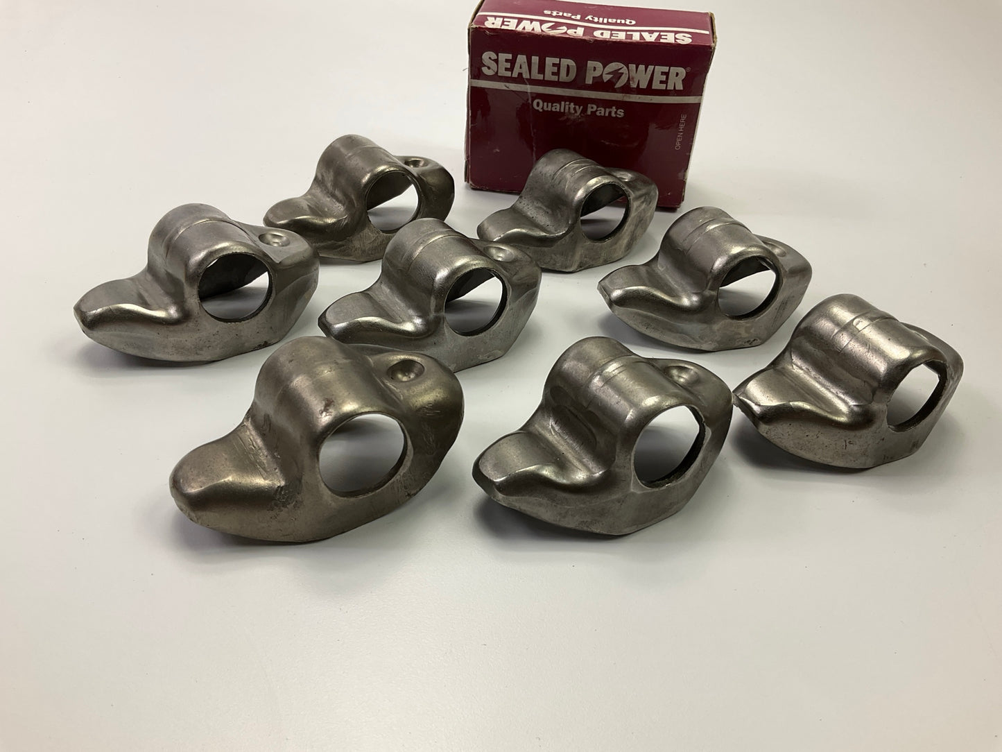 (8) Sealed Power R-862 Right Engine Rocker Arm For  Chrysler 273 318 340 360-V8