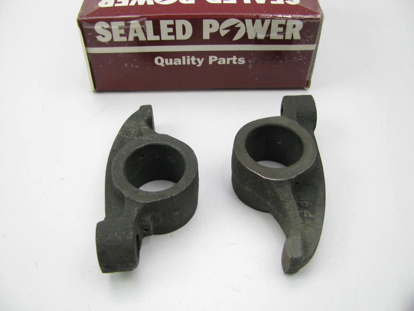 (2) Sealed Power R-885 Exhaust Rocker Arm For 1974-82 Datsun 1.2L 1.3L 1.4L 1.5L