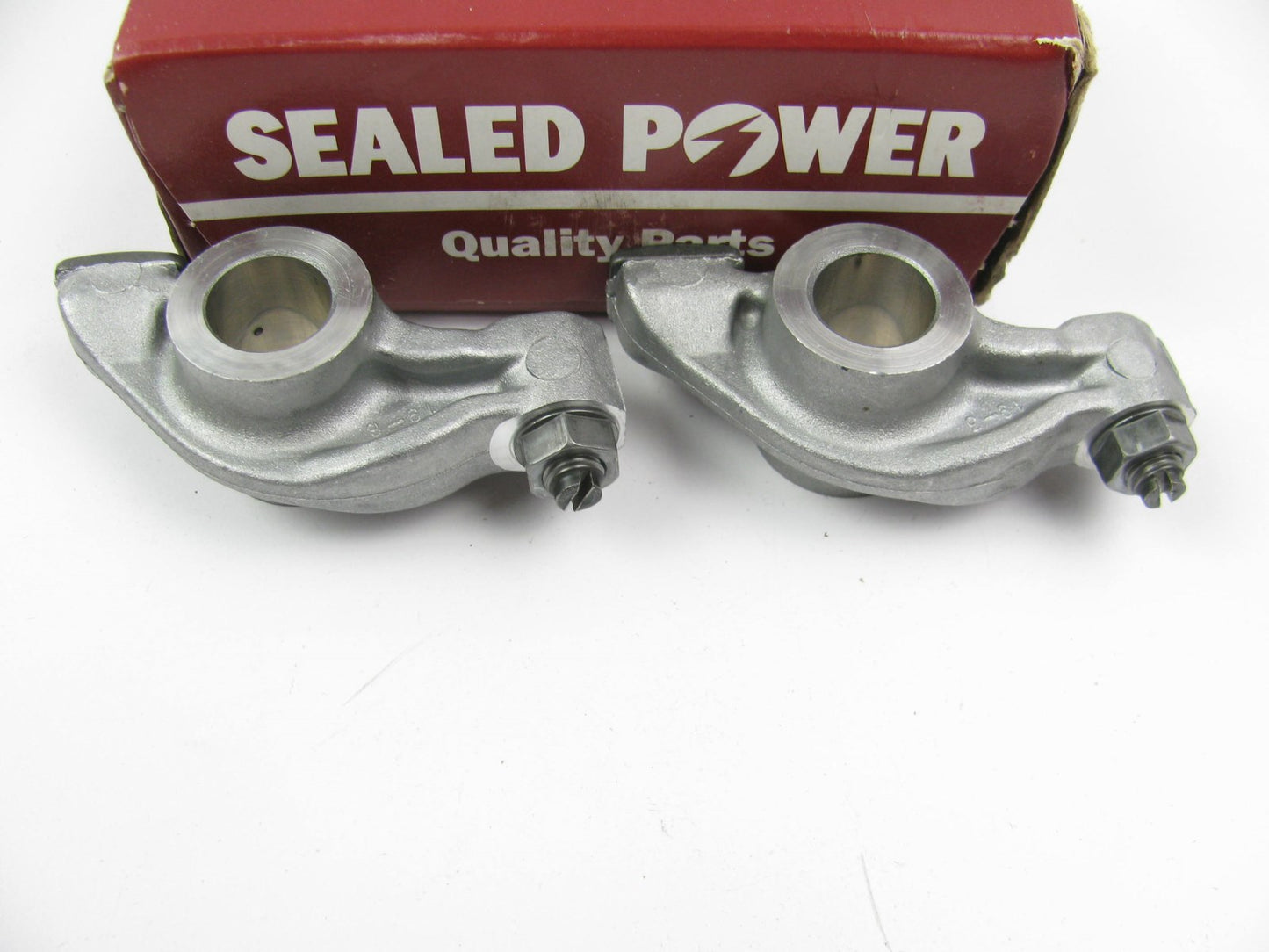 (2) Sealed Power R-890 Engine Rocker Arms - 1975-1995 Toyota 2.2L 2.4L