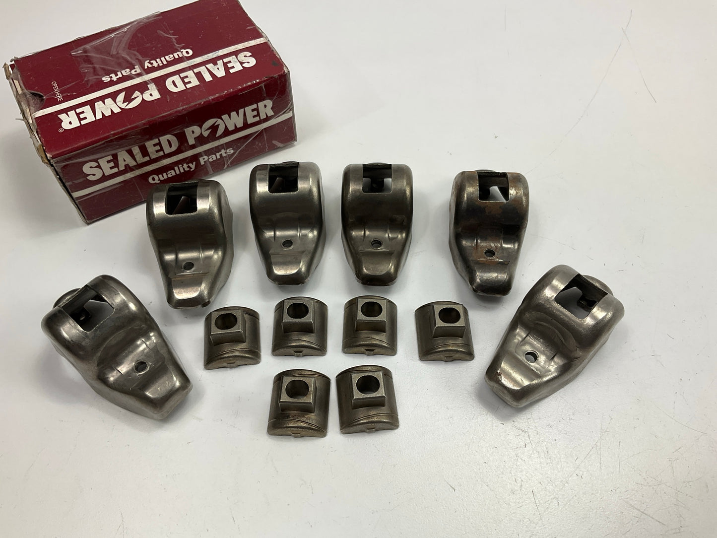 (6) Sealed Power R-896 Engine Rocker Arms - 1982-2007 Ford 3.8L 3.9L 4.2L-V6