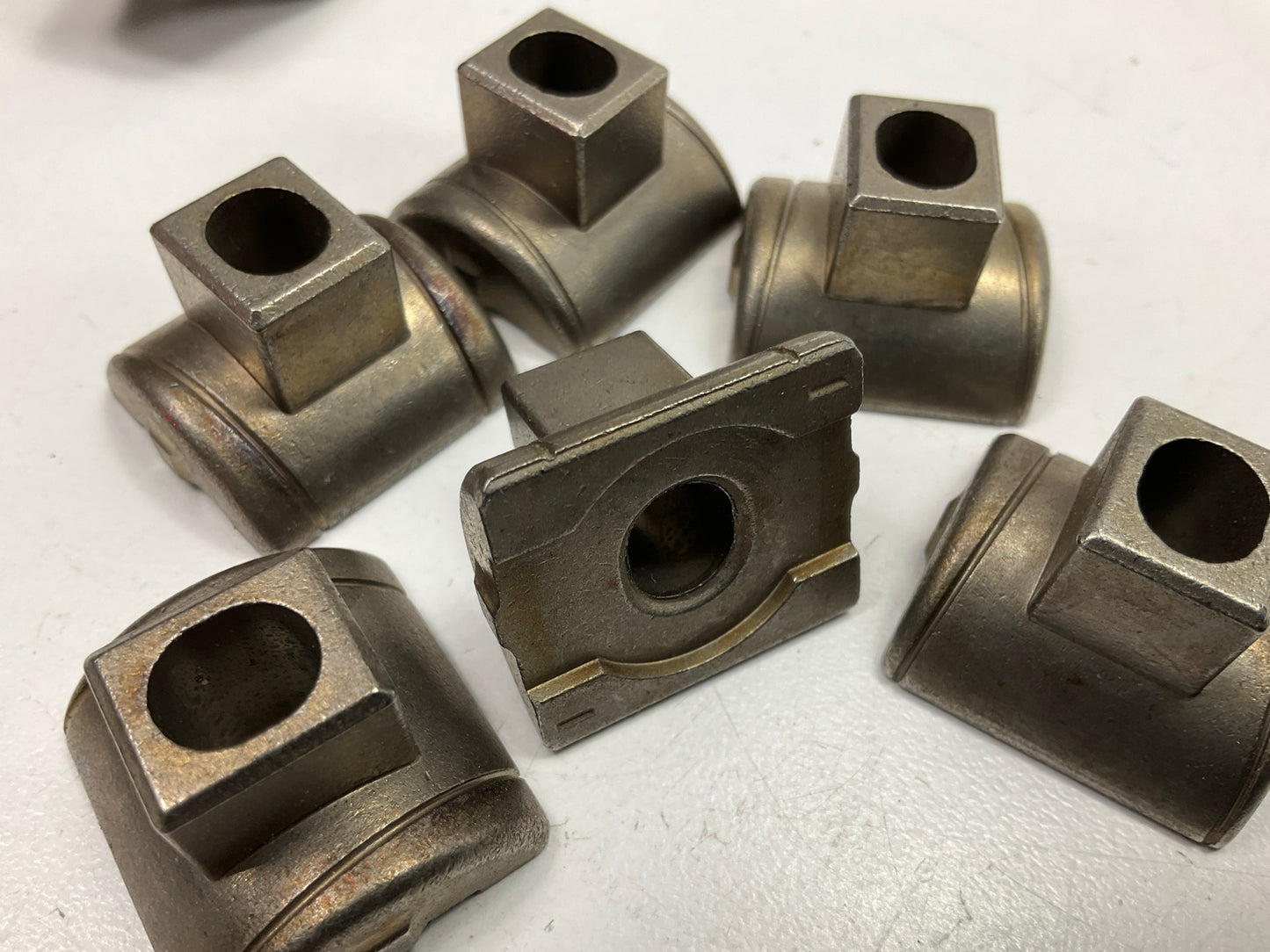 (6) Sealed Power R-896 Engine Rocker Arms - 1982-2007 Ford 3.8L 3.9L 4.2L-V6