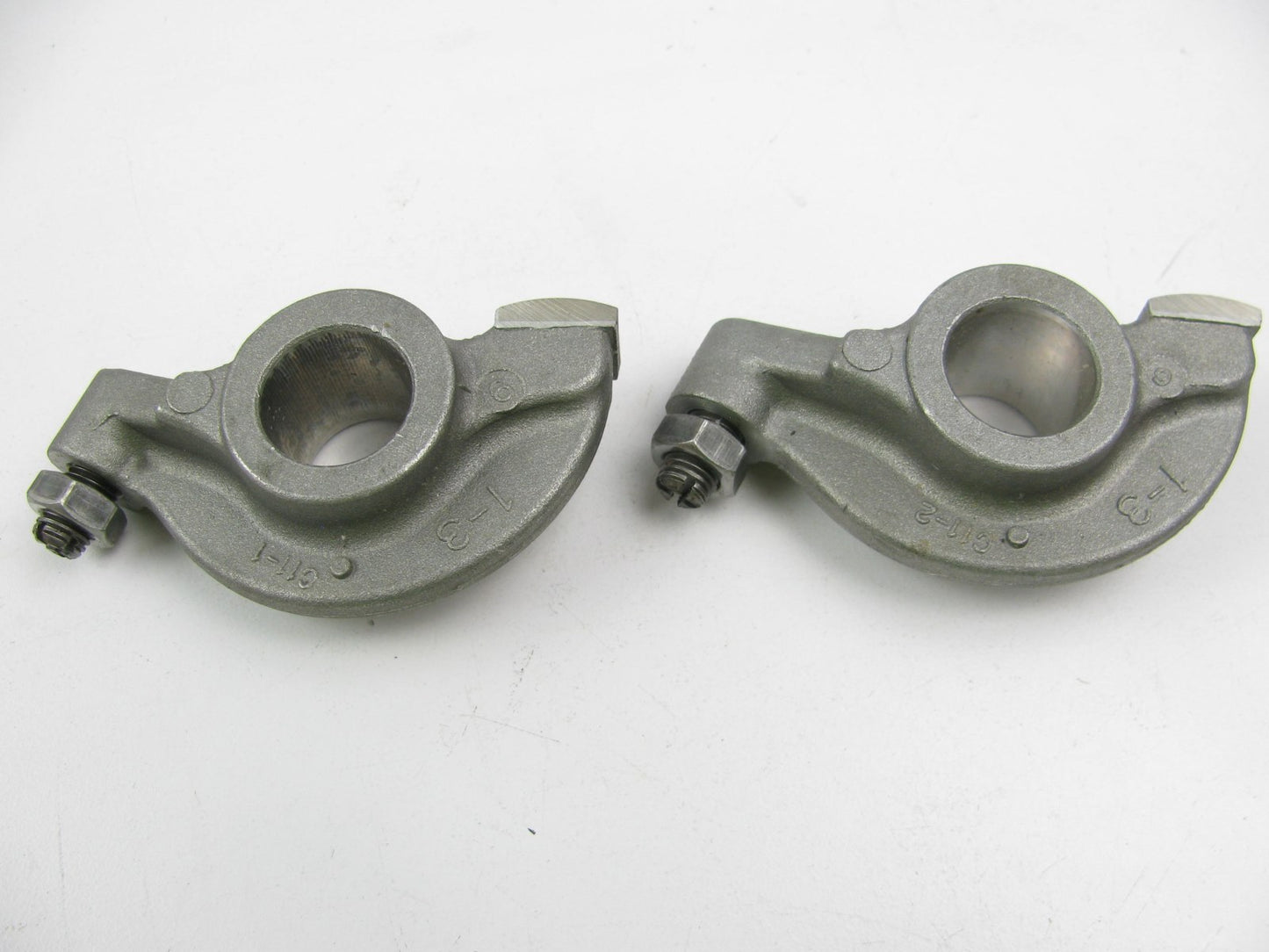 (2) Sealed Power R-915 Exhaust Rocker Arms For 1979-1990 Dodge 1.4L 1.5L 1.6L