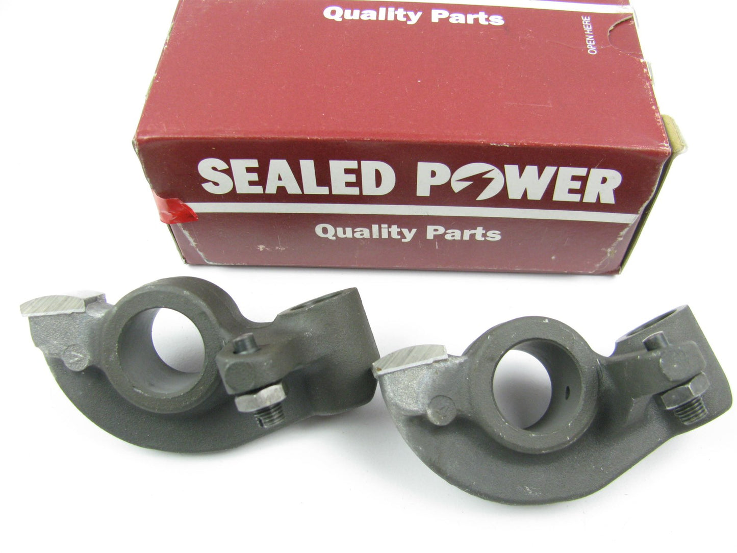 (2) Sealed Power R-957 Engine Rocker Arms For 1984-89 Mitsubishi 1.8L 2.0L 2.4L