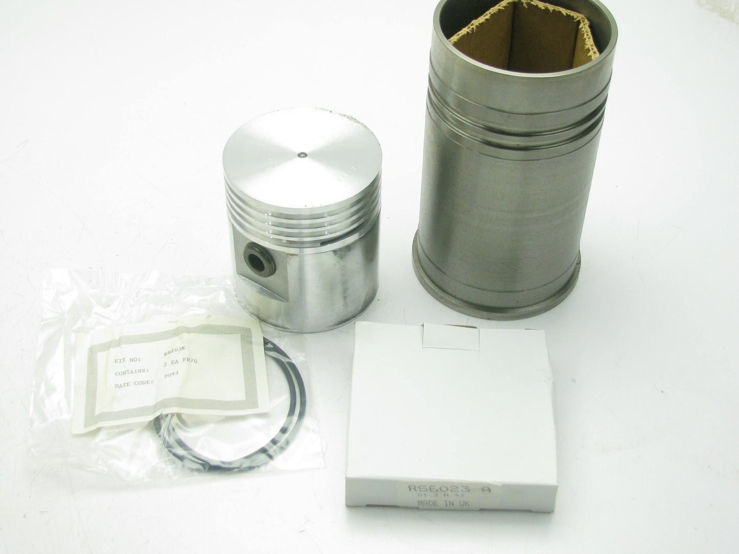 S-P SL-1590 Piston Sleeve Kit For  Allis.-Chalmers  B-125, Power Unit B15