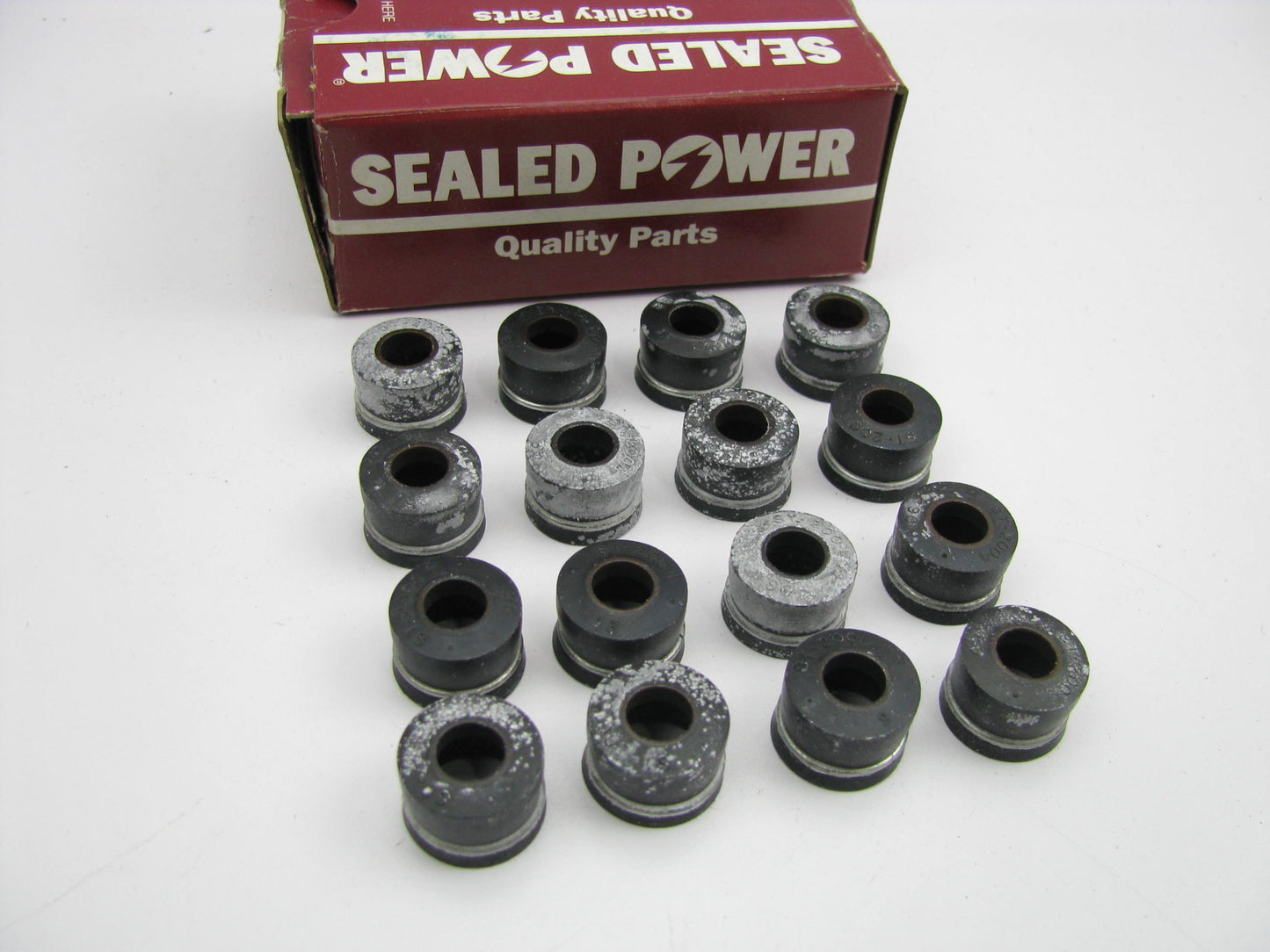 (16) Sealed Power ST-2001 Engine Valve Stem Oil Seal