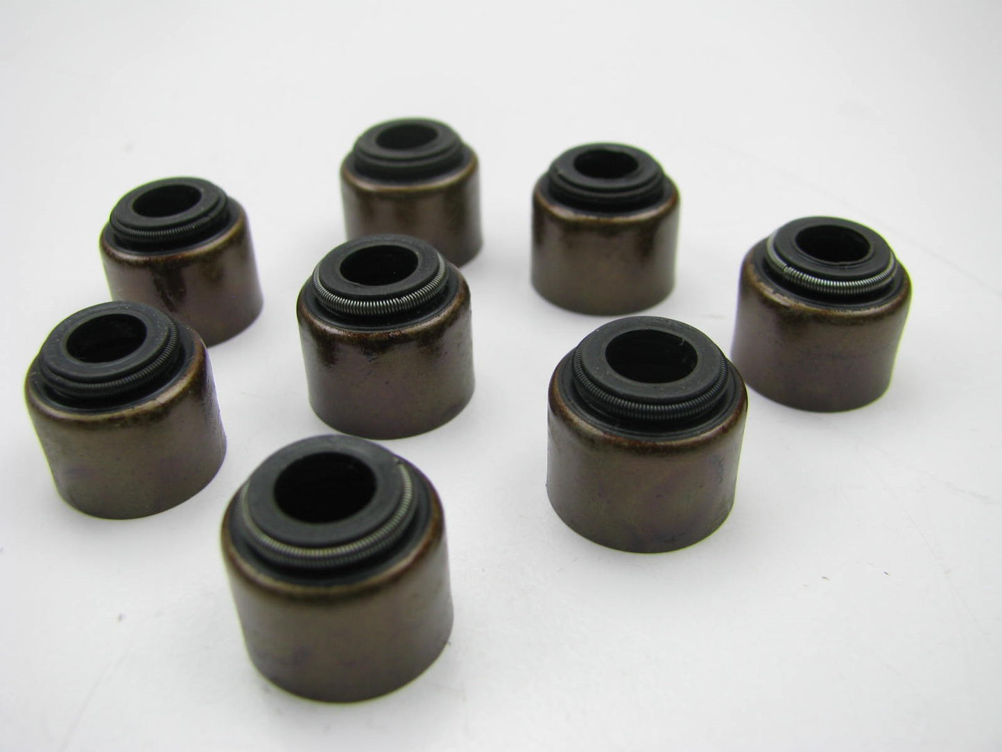 (8) Sealed Power ST2077 Engine Valve Stem Oil Seals
