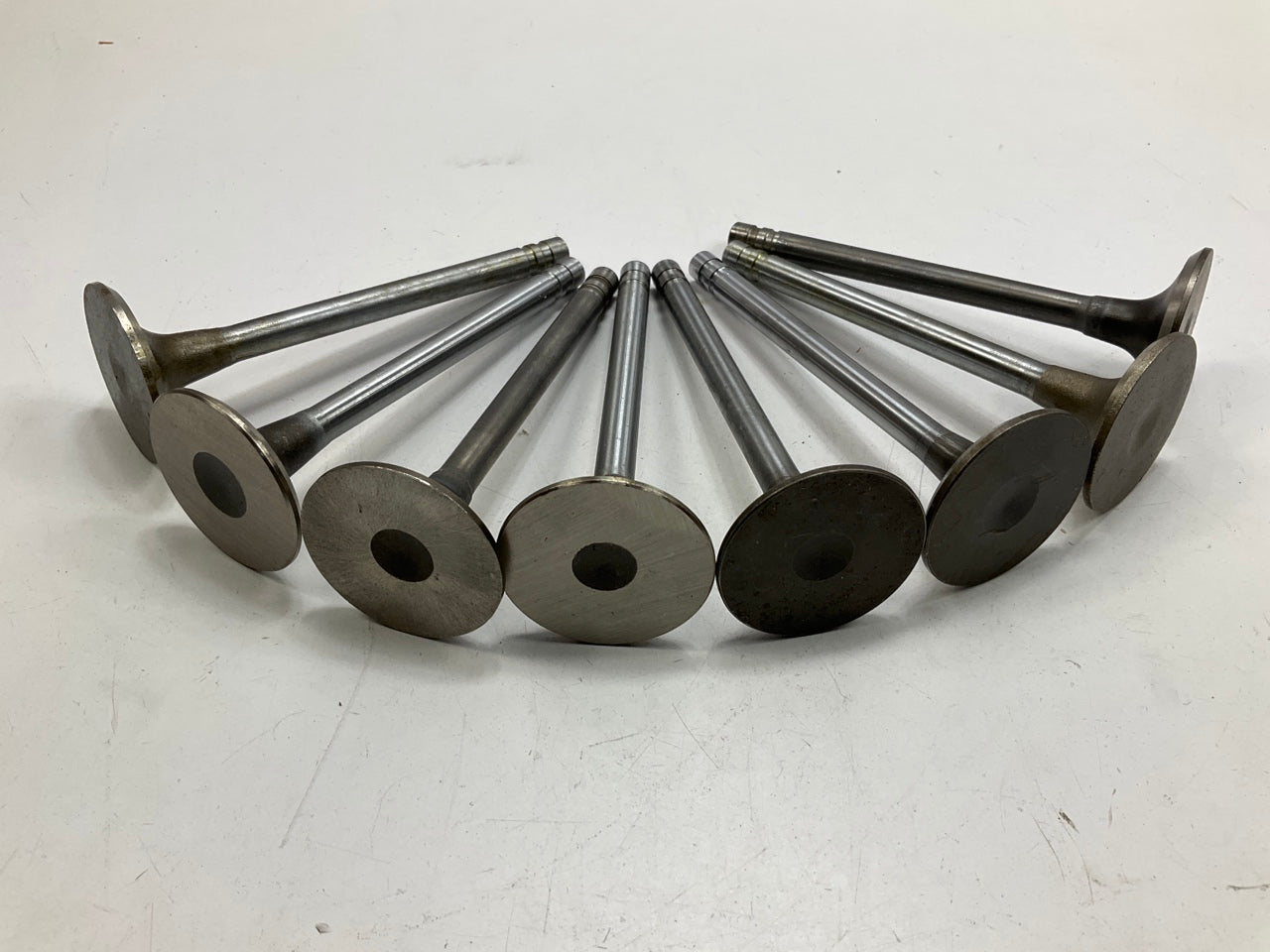 (8) Sealed Power V-2037 Exhaust Valve (1.660'' Head) 1975-1976 Pontiac 455-V8