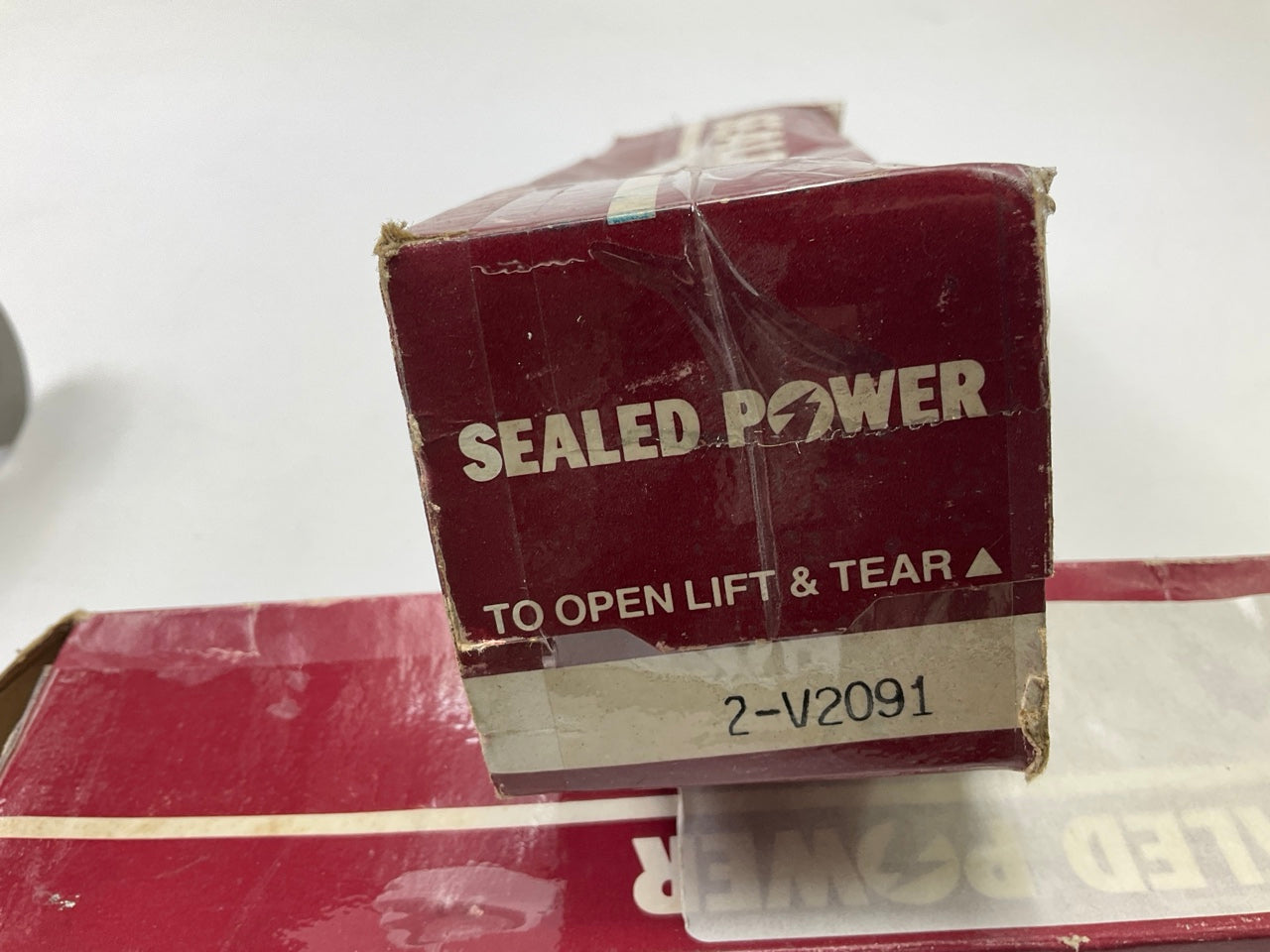 (8) Sealed Power V2091 Intake Valves For IHC International MV404, MV446 C446 404