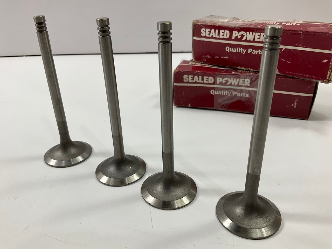 (4) Sealed Power V-2177 Engine Intake Valves - 1974 VW 1.8L  1.608'' Diameter