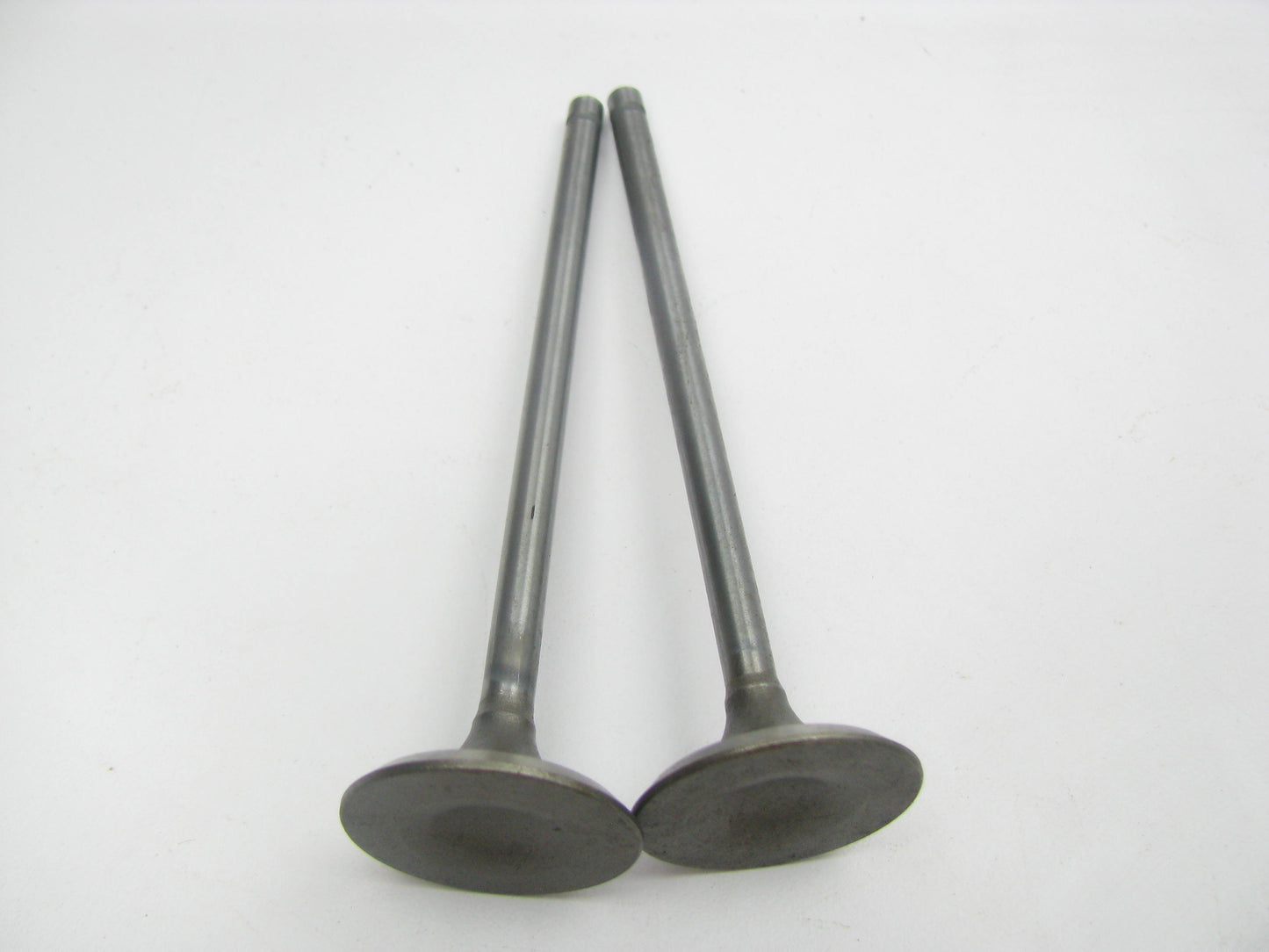Sealed Power V-4241 Engine Exhaust Valves for 1989-1993 Toyota Geo 1.6L