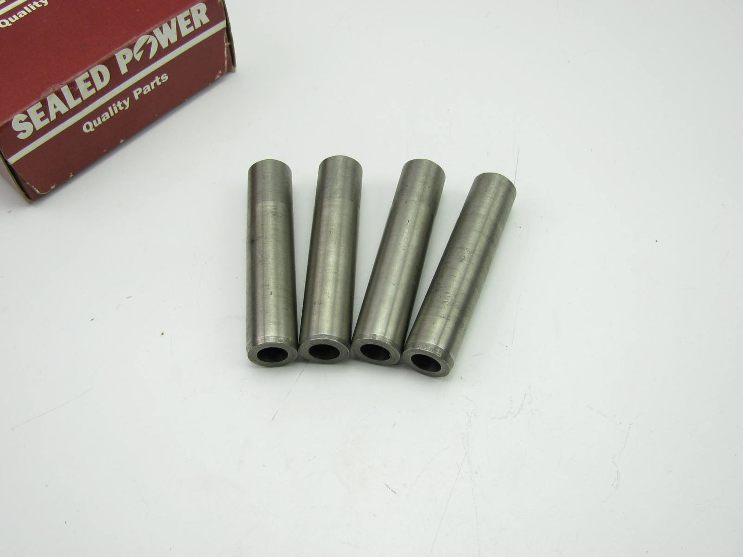 (4) Sealed Power VG-606 Engine Valve Guide For John Deere 201 301 227 340