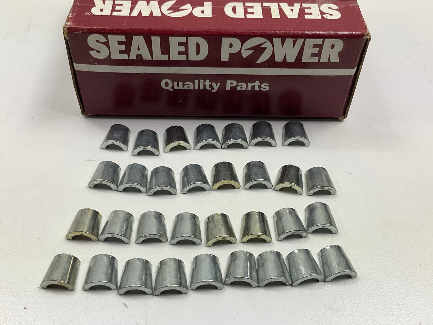 (32) Sealed Power VK-195 Exhaust Valve Keeper For Detroit Diesel ''53' Series