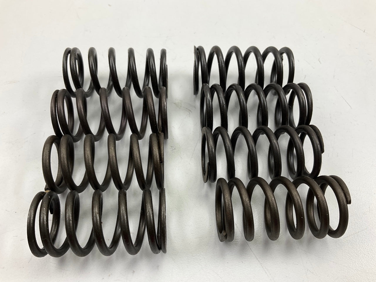 (8) Sealed Power VS-1430 Engine Valve Spring For John Deere 115 135 145 164 217