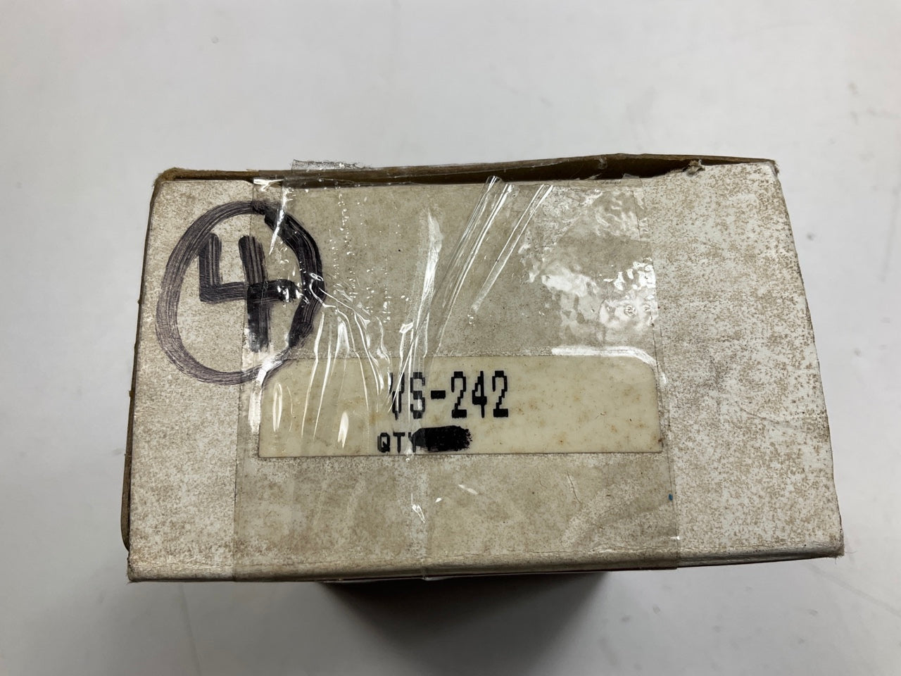 (4) Sealed Power VS-242 Engine Valve Spring For International Tractor C113 C152