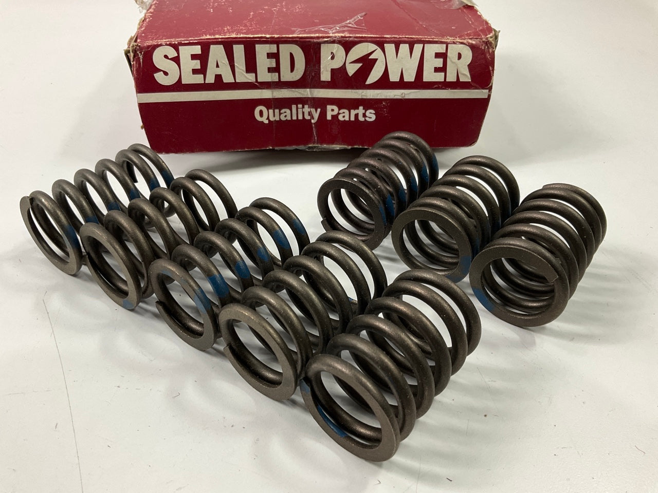 (8) Sealed Power VS-510 Engine Valve Spring For 1959-1988 Chrysler 318 360-V8