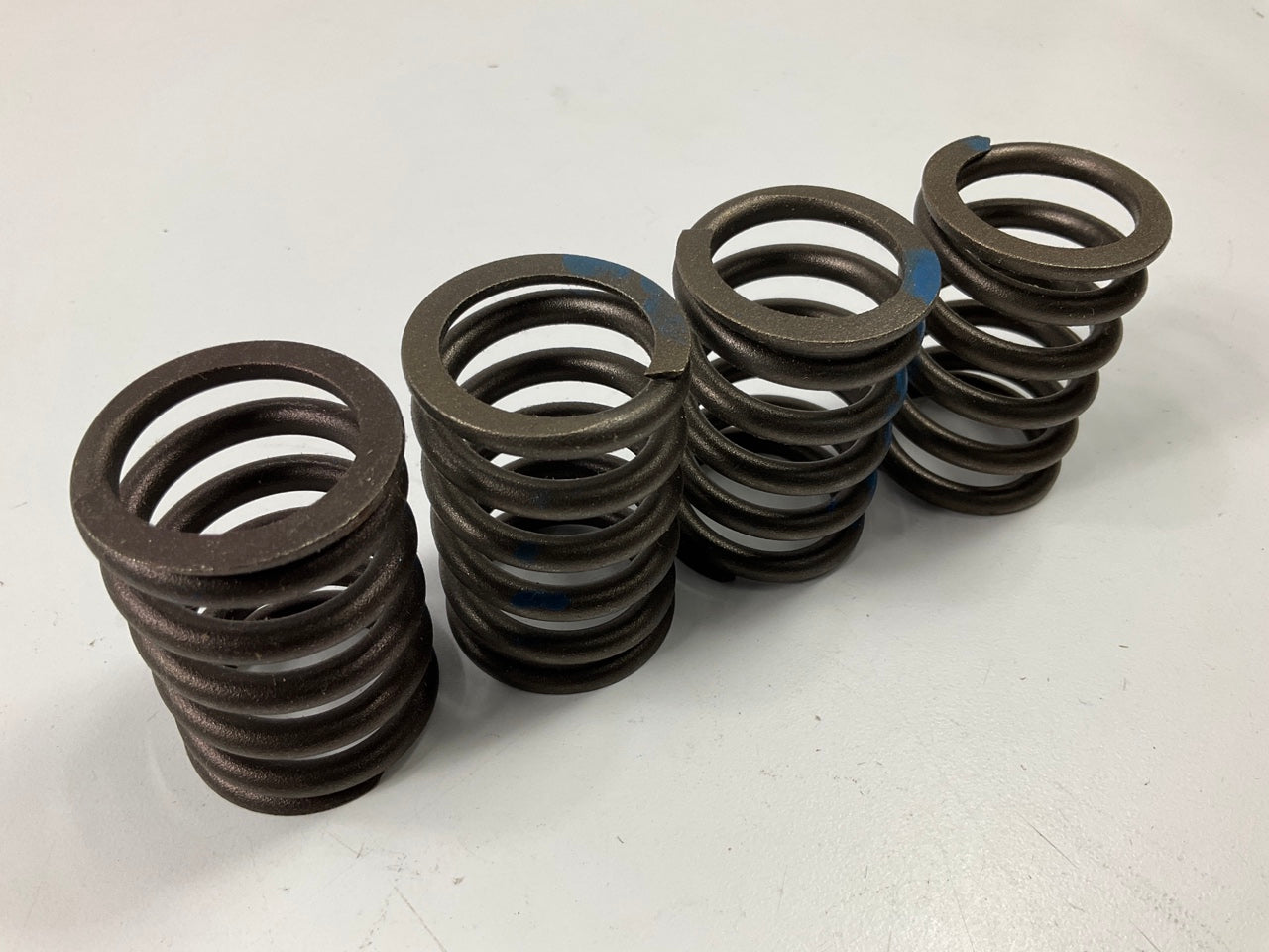 (8) Sealed Power VS-510 Engine Valve Spring For 1959-1988 Chrysler 318 360-V8