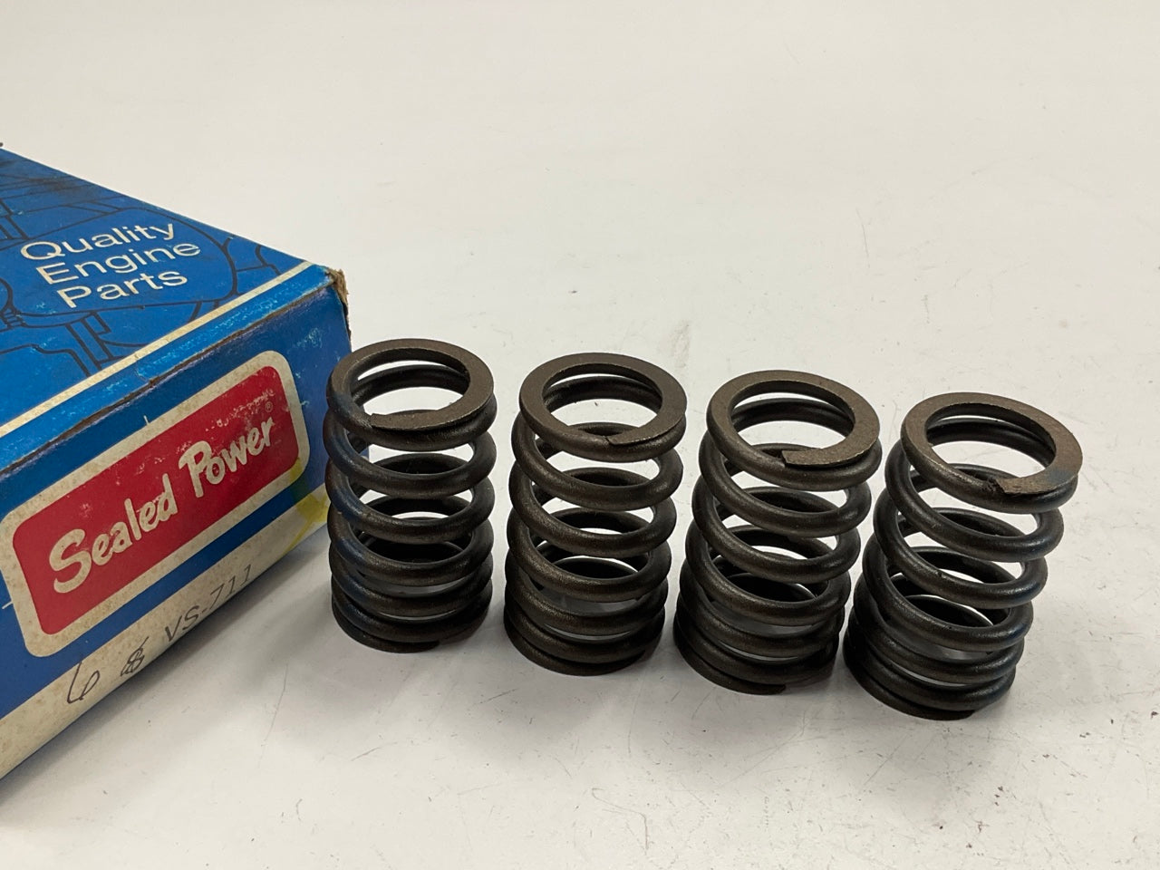 (4) Sealed Power VS-711 Engine Valve Spring For 1968-1980 Jeep GM 350-V8
