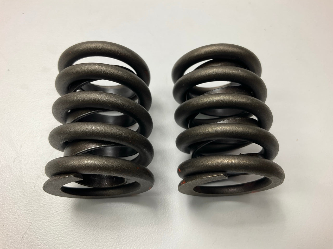 (16) Sealed Power VS-717 Engine Valve Spring