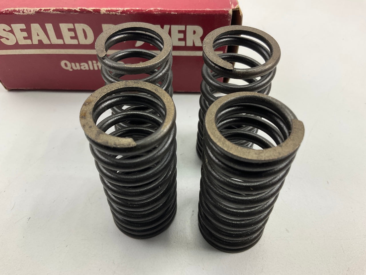 (4) Sealed Power VS400 Valve Spring For Waukesha 190GS, 190GL, 190KL, 190GLB