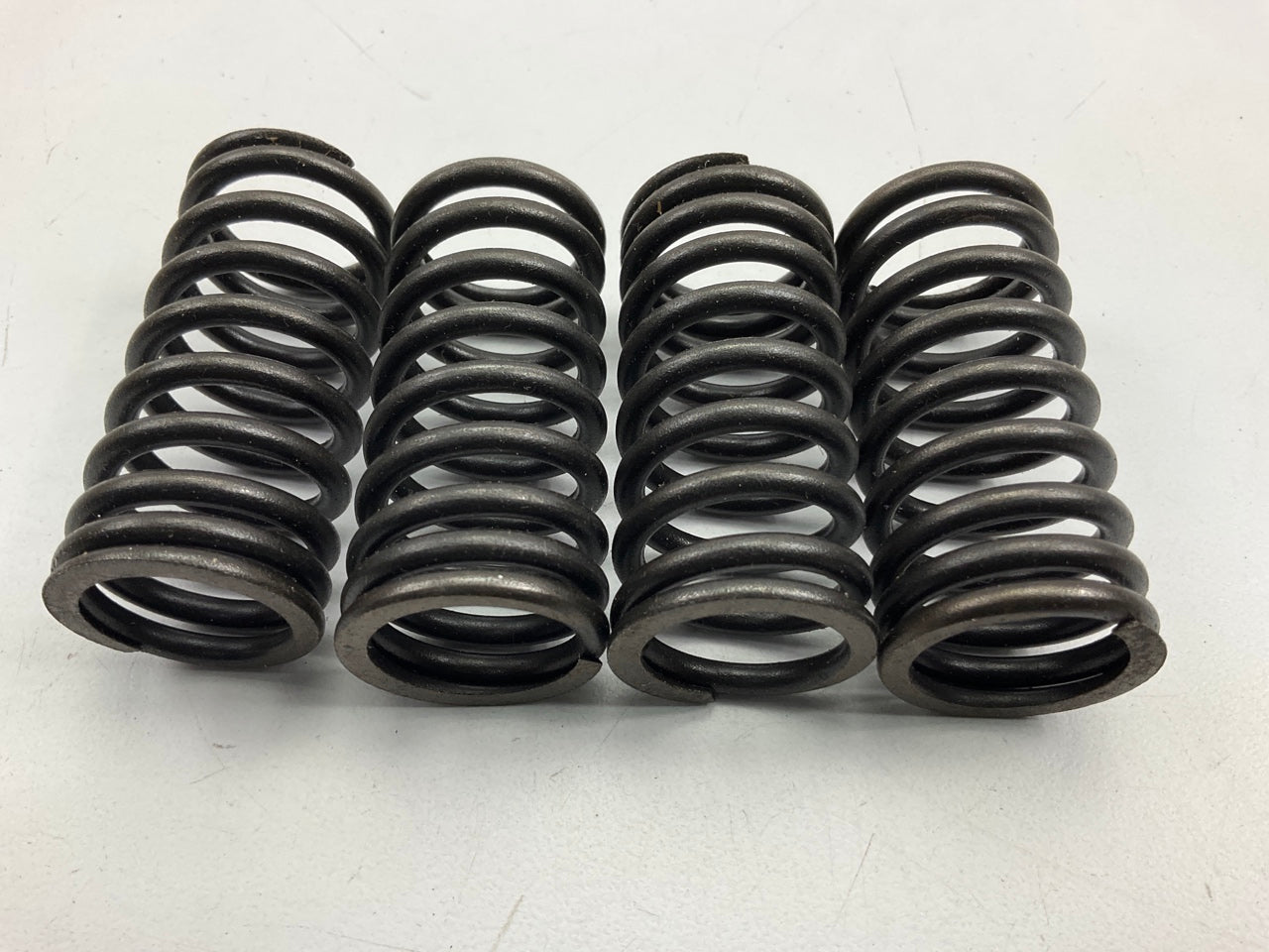 (4) Sealed Power VS400 Valve Spring For Waukesha 190GS, 190GL, 190KL, 190GLB