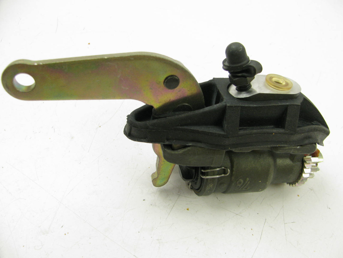 44100-N3001 Tokico  Right Rear Brake Wheel Cylinder For Datsun 240Z 260Z 280Z