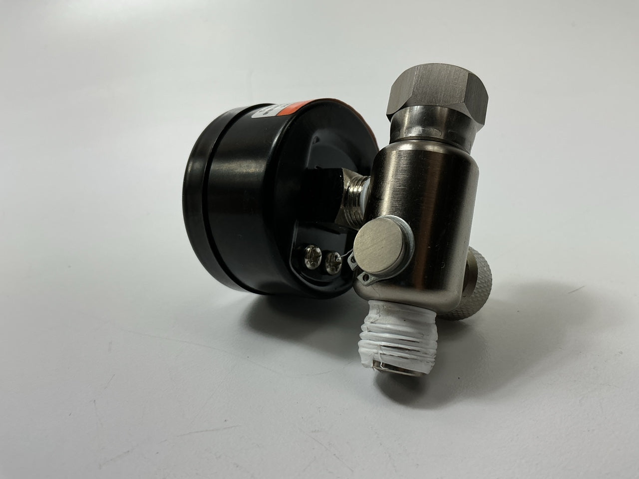 Sharpe 3310 High Volume Air Adjusting Regulator With Gauge