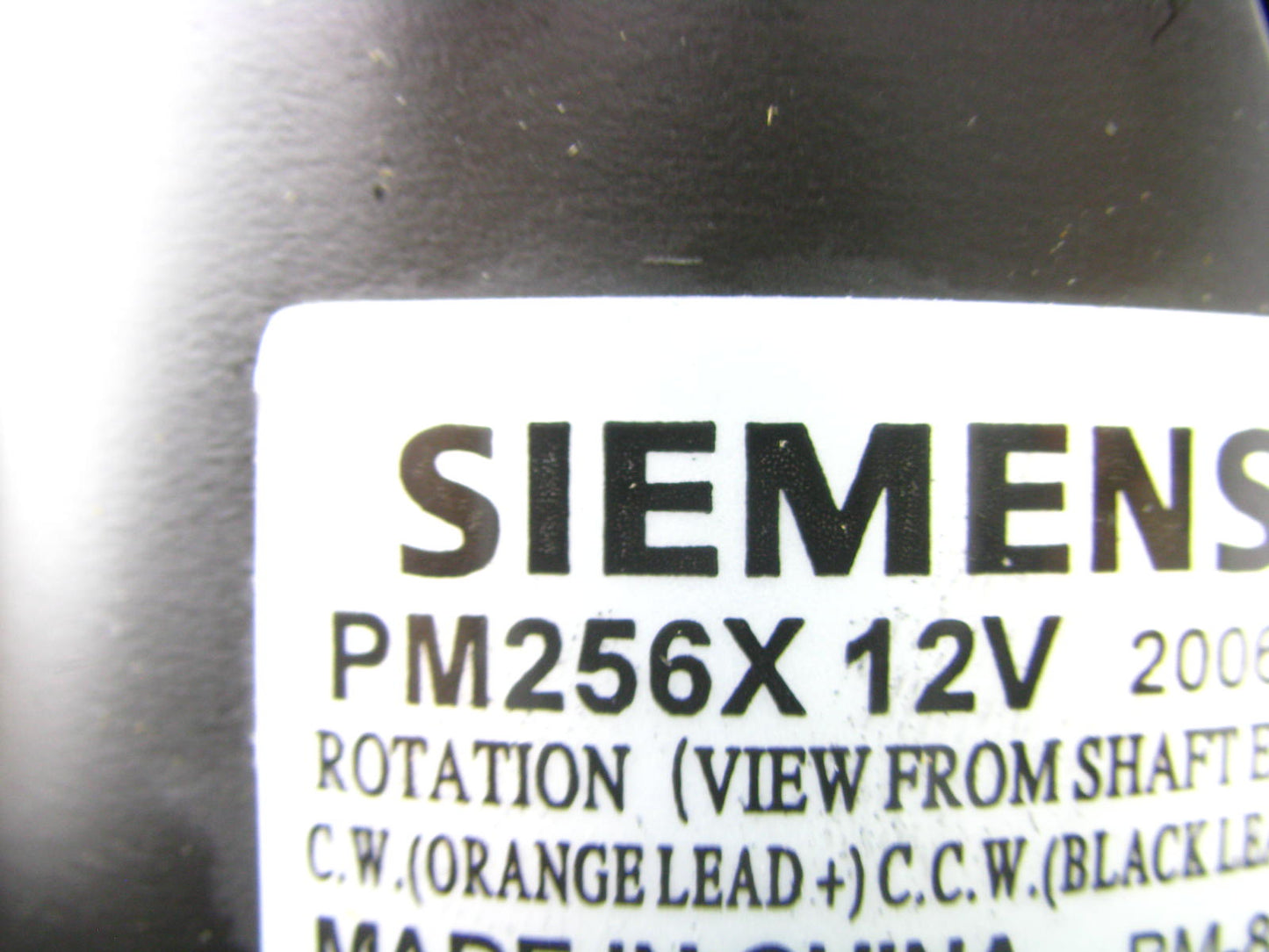 Siemens Vdo PM256X HVAC Blower Motor Without Wheel - Front