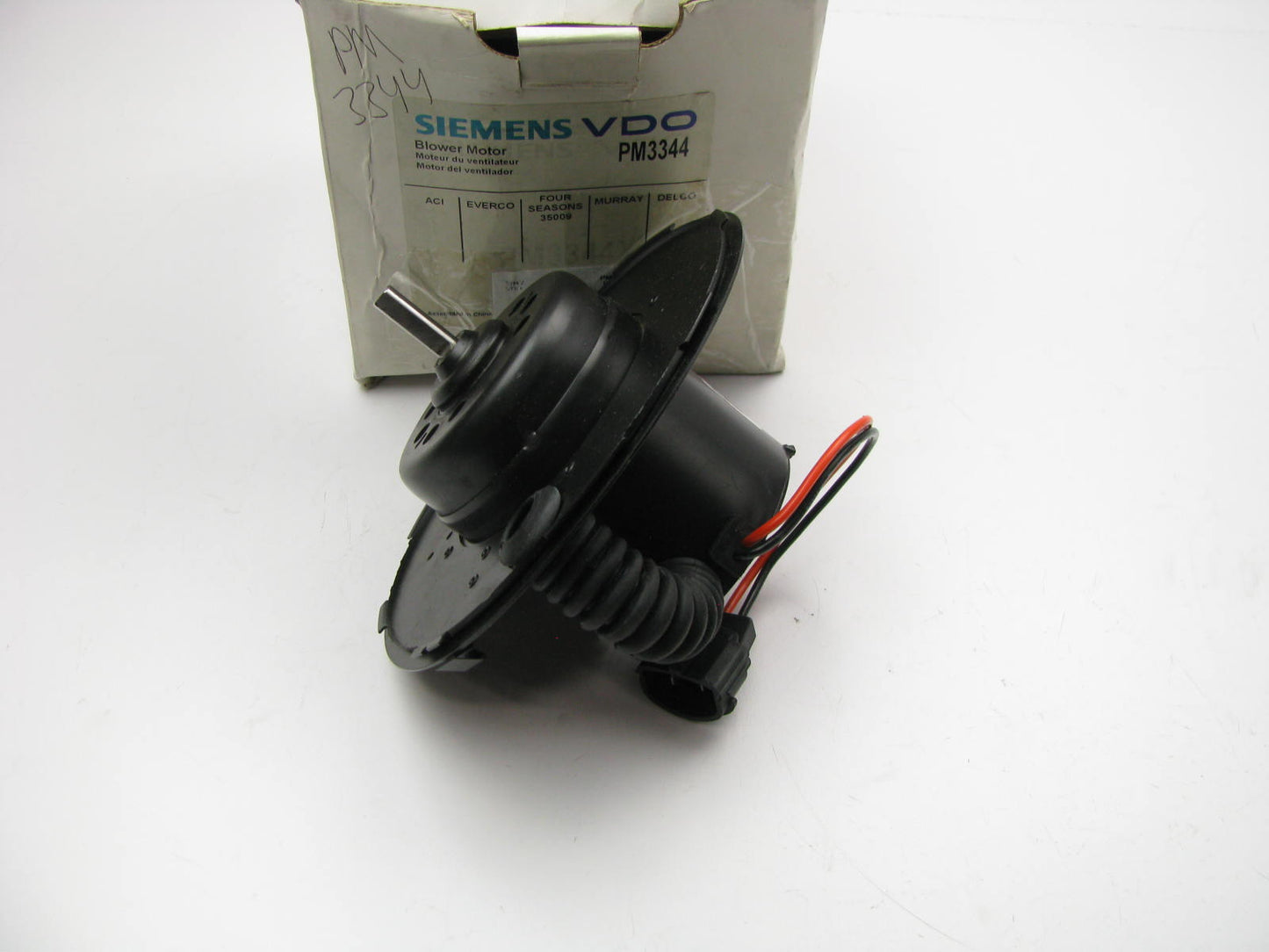 Siemens Vdo PM3344 Blower Motor Without Wheel for 1997-1998 Ford Contour