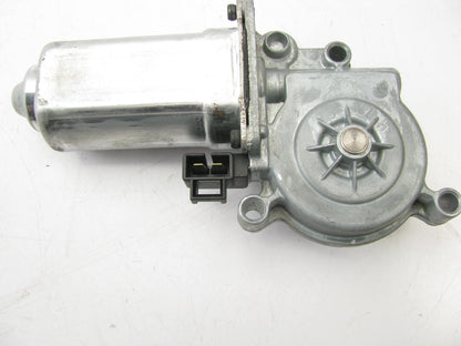 Siemens Vdo WL42002 FRONT Power Window Motor 82326