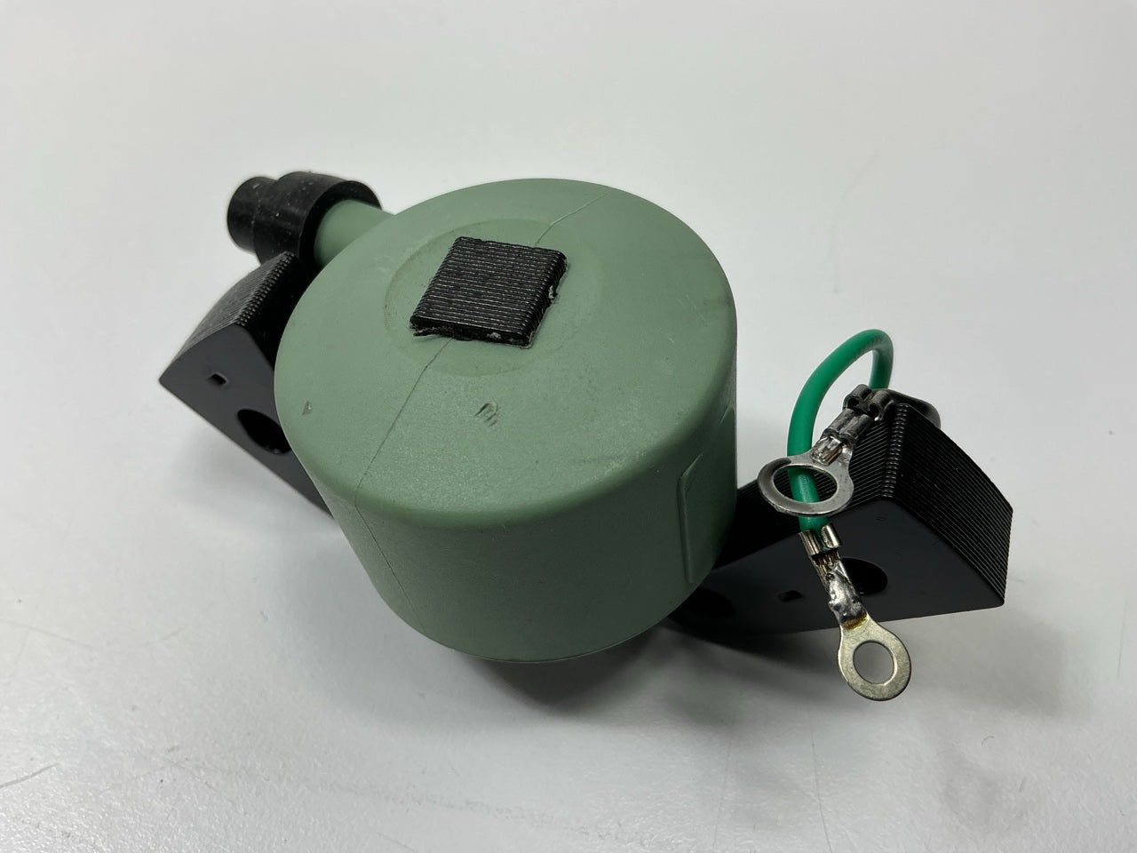 Sierra 18-5181 Ignition Coil Johnson Evinrude 0582995 0584477 Mercury 802371