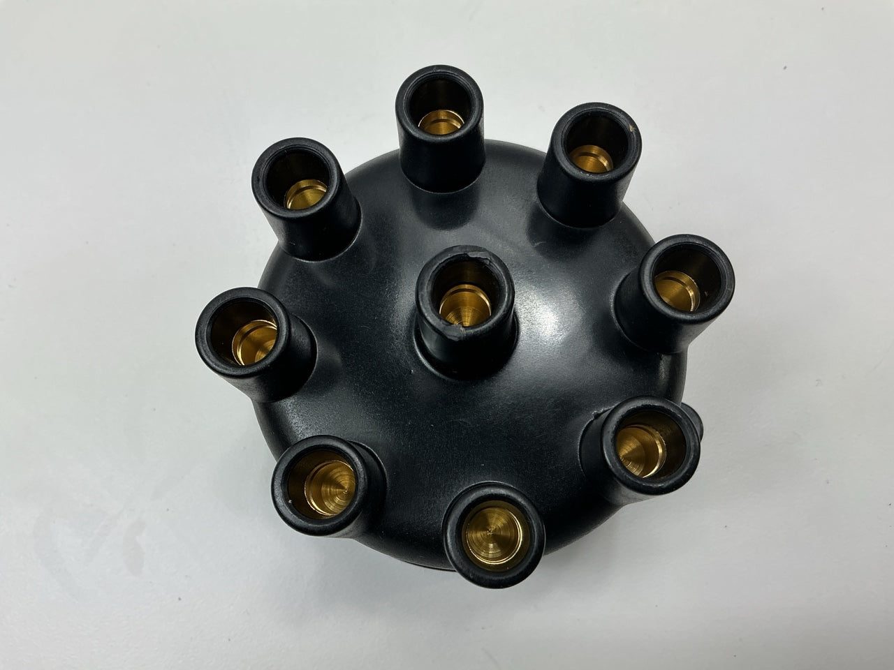 Sierra 185352 Marine Distributor Cap For Chrysler Inboard 4142817 Crusader 41076