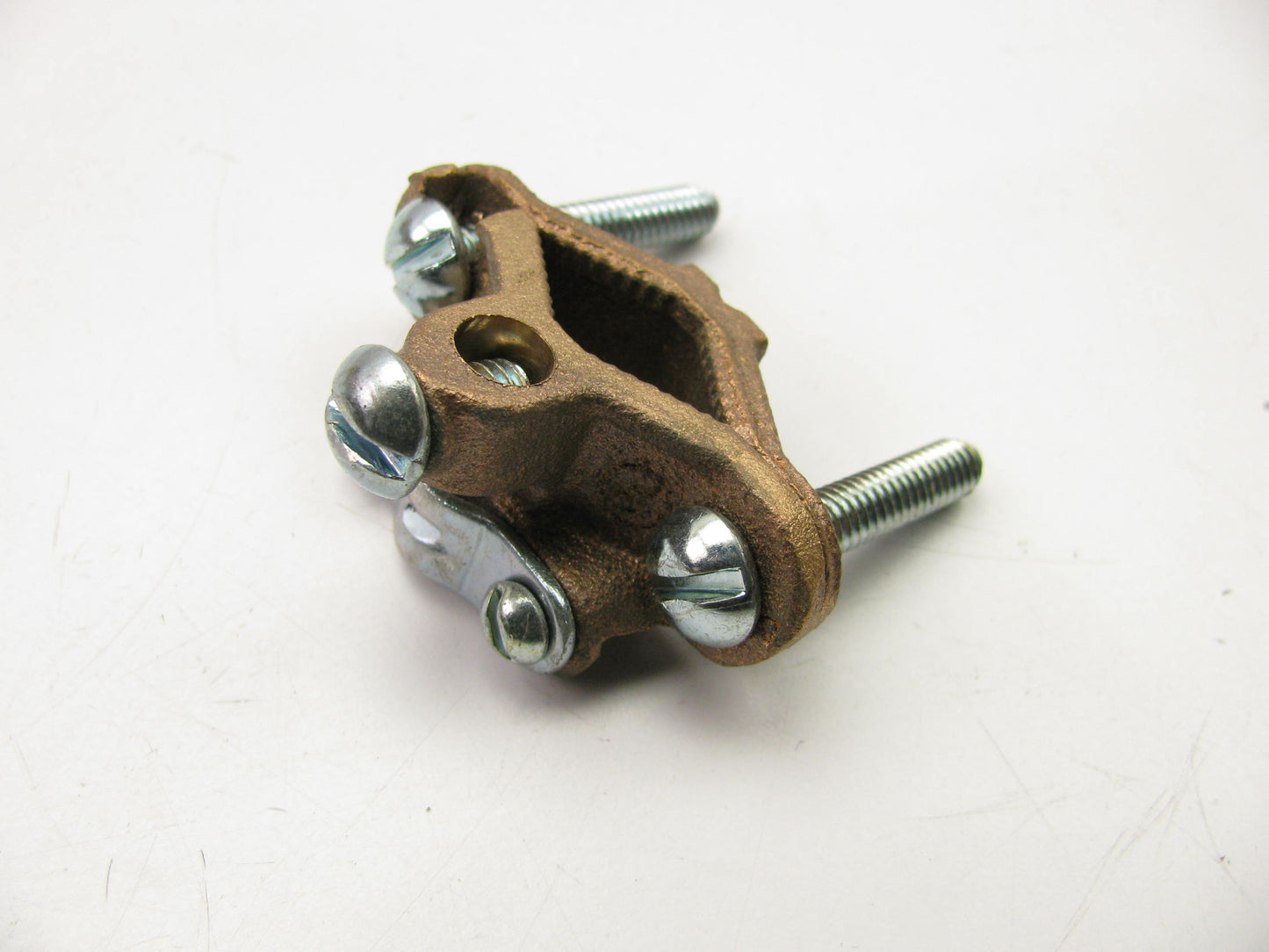 (12) Sigma Electric 41409 1/2'' Bronze Grounding Clamp Conduit Fittings