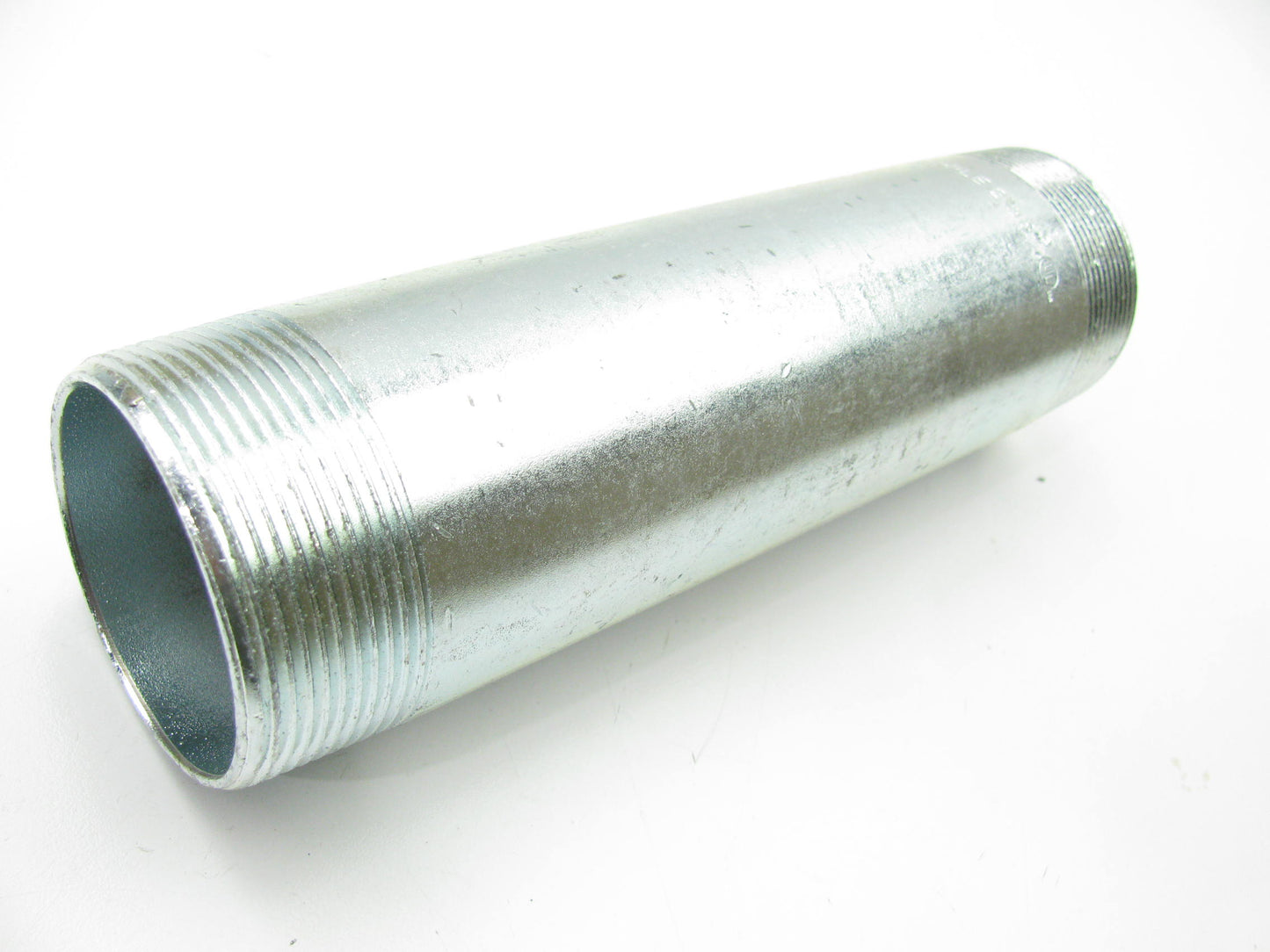 (4) Sigma Electric 54309 2'' Zinc-Plated Steel Threaded Nipple Conduit Fitting