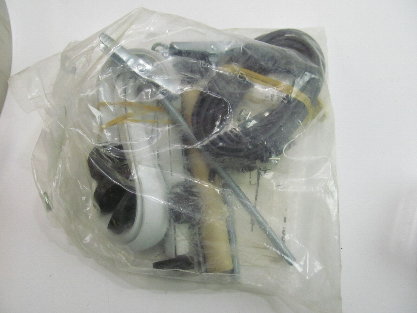Signal-stat 340 340A Amber 12V Emergency Rotating Beacon Light