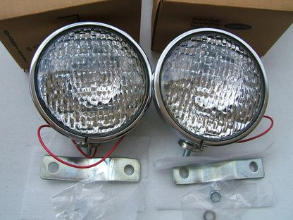 (2) Vintage Signal-stat 653W  4'' Chrome Marine Auxilary Work, Flood Light  Lamps