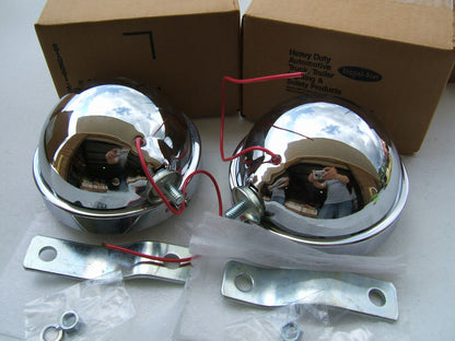 (2) Vintage Signal-stat 653W  4'' Chrome Marine Auxilary Work, Flood Light  Lamps