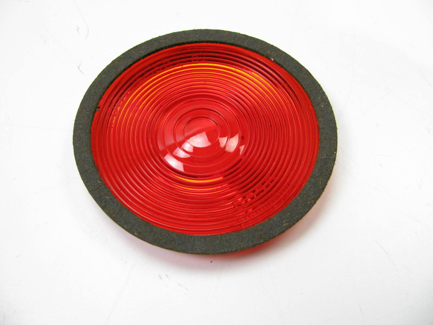 (X4) Signal-stat 9030 Red 4'' Lens With Gasket - Snap Ring Fit