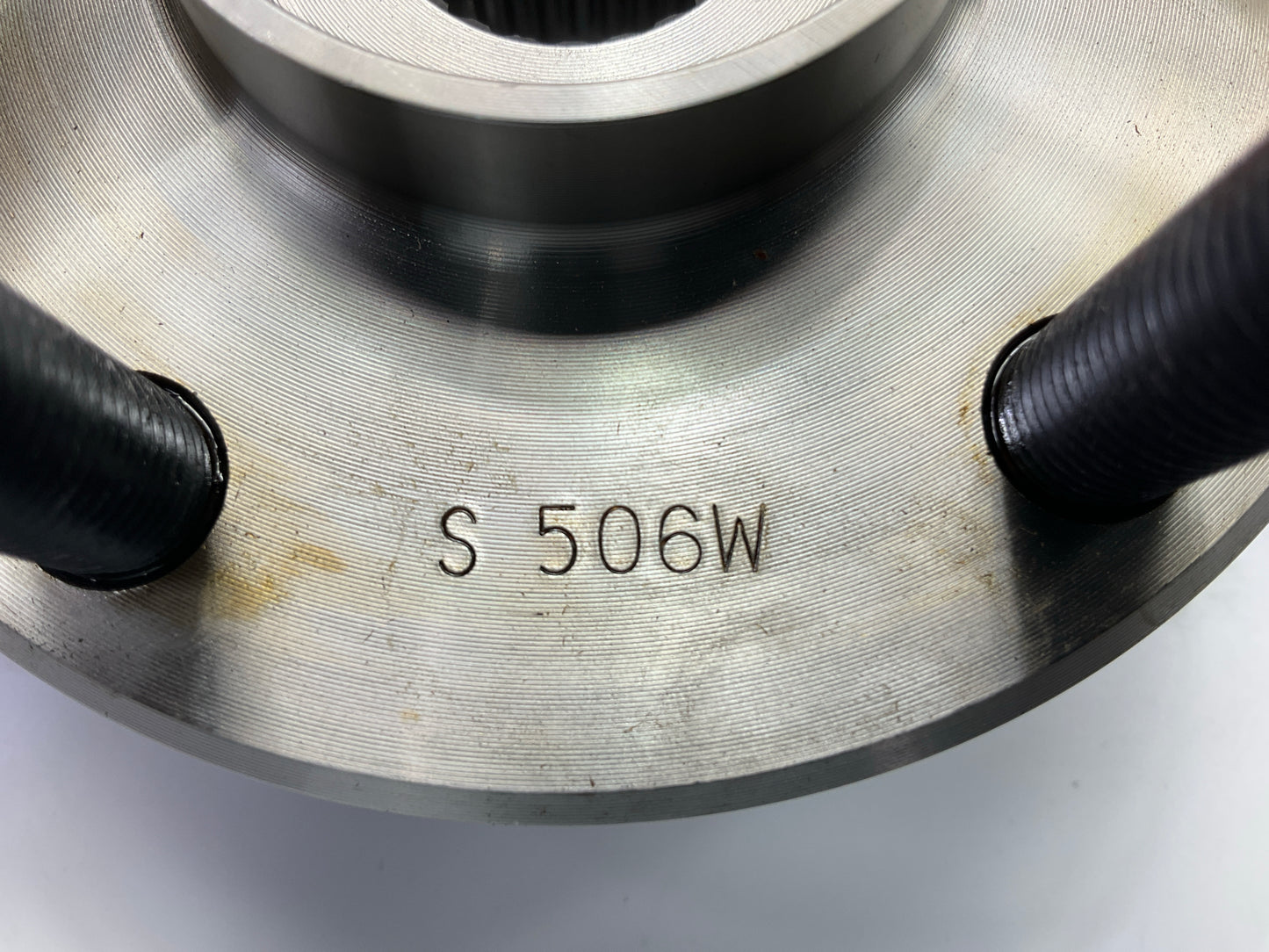SKF 518506 Front Wheel Bearing And Hub For 1983-1991 Toyota Camry