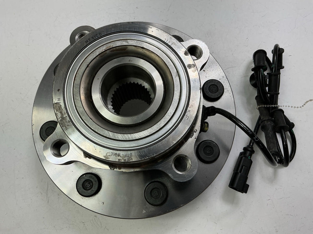 SKF BR930507 Front Wheel Bearing Hub - 4WD