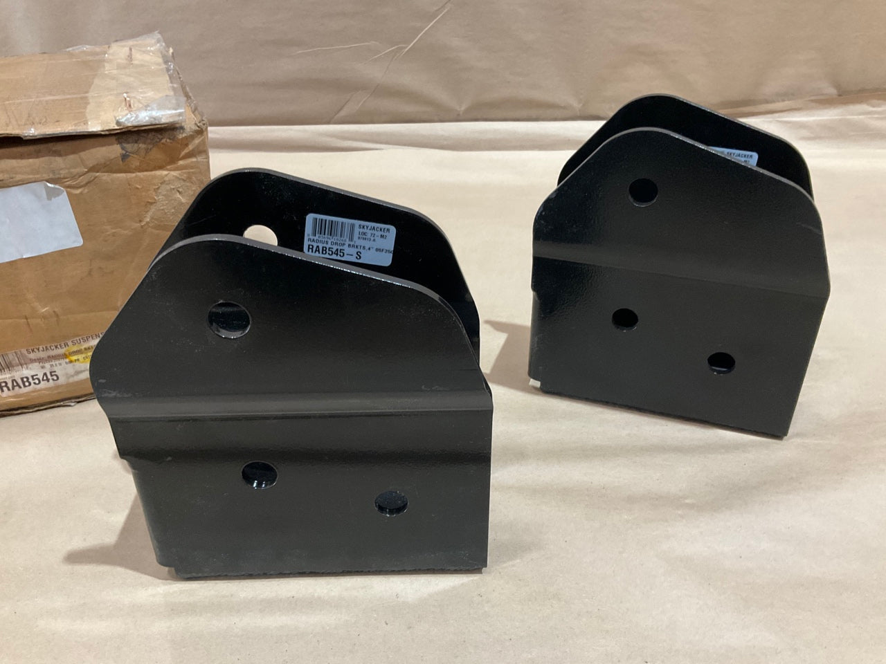 Skyjacker RAB545 Radius Arm Drop Bracket 2005-2016 Ford F-250 F-350 Super Duty