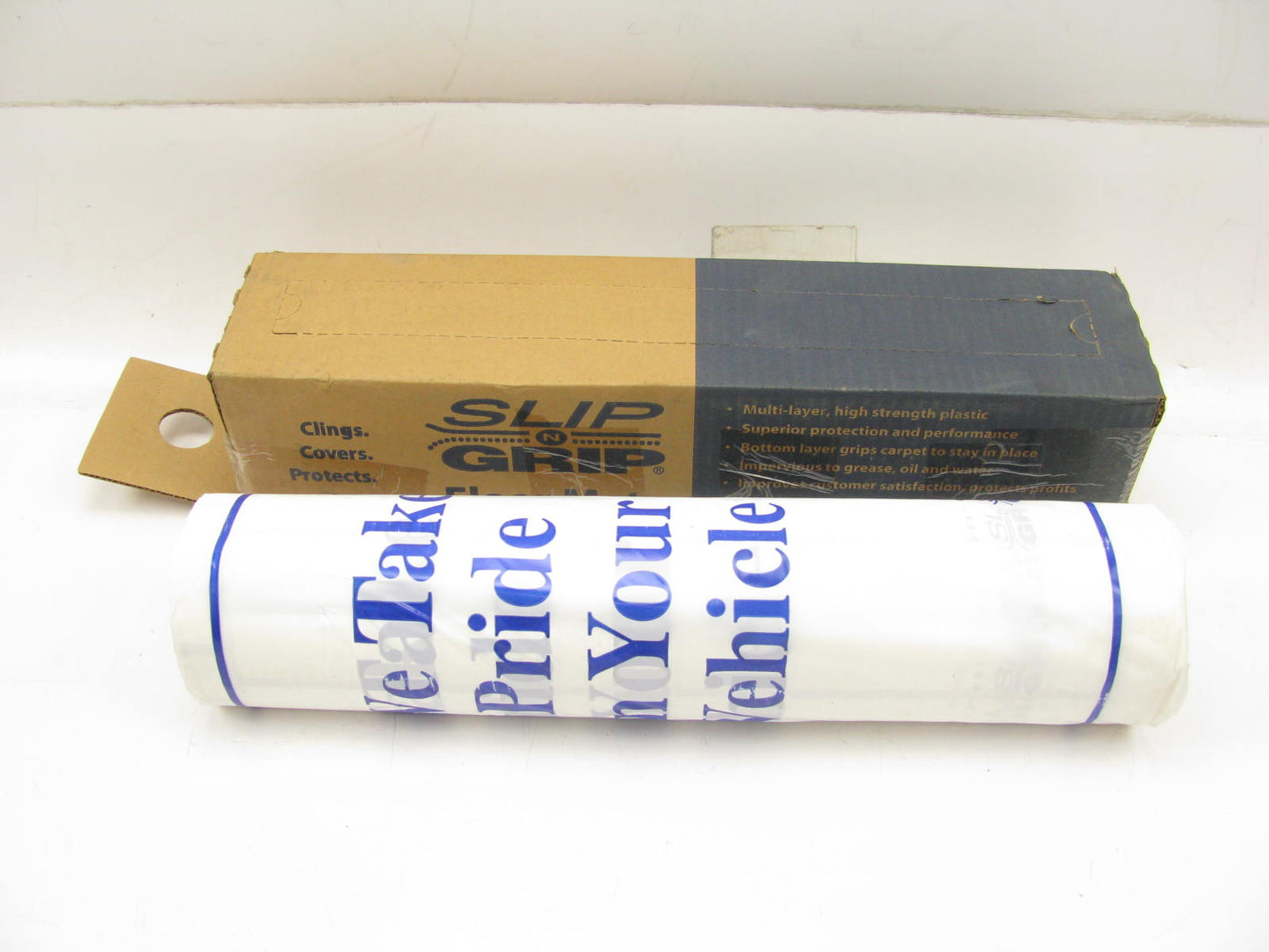Slip-N-Grip M-FG-P9943-02 White Plastic Floor Mat - 16-1/2'' X 21'' - 500 Pack