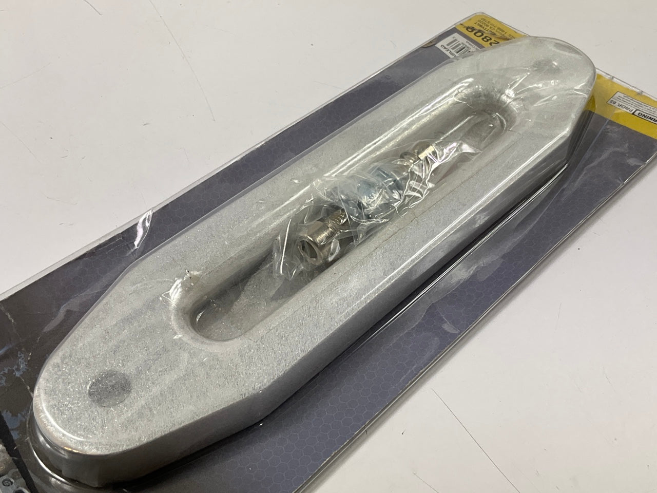 Smittybilt 2809 Aluminum Hawse Fairlead For 6,000-12,000 Lb Winches