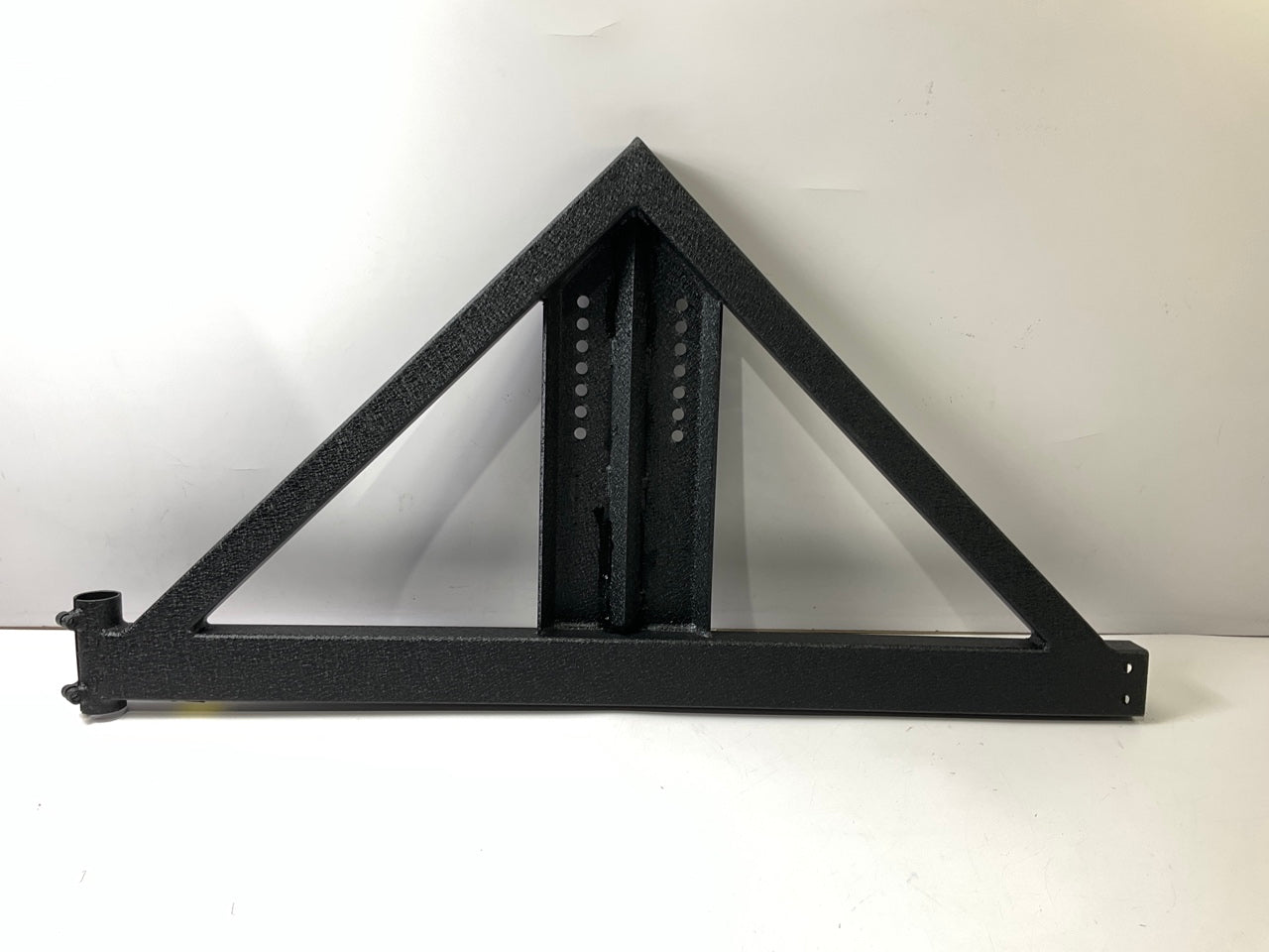 Smittybilt 76856-02 Classic SRV Rear Tire Carrier Black
