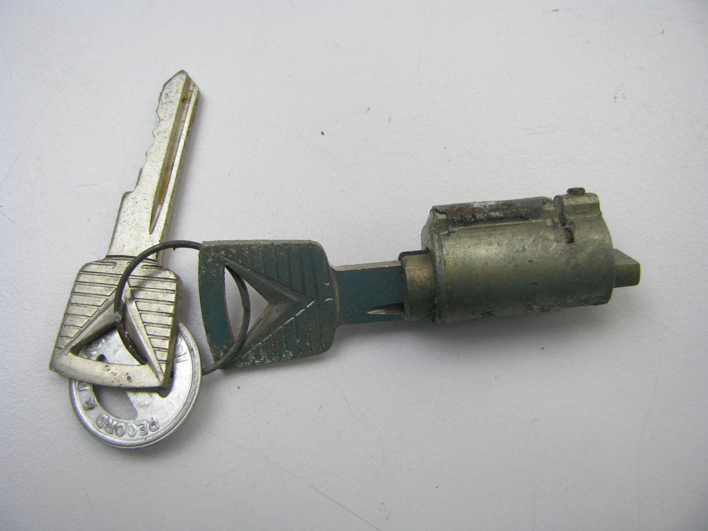 Sorensen SA-58L Ignition Lock Cylinder & Keys