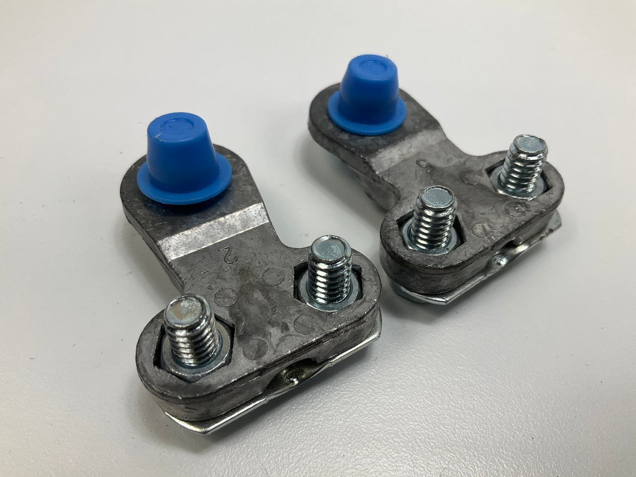 (2) Side Post Auto Truck Battery Terminals For 6 To 1 Gauges Wire Clamp