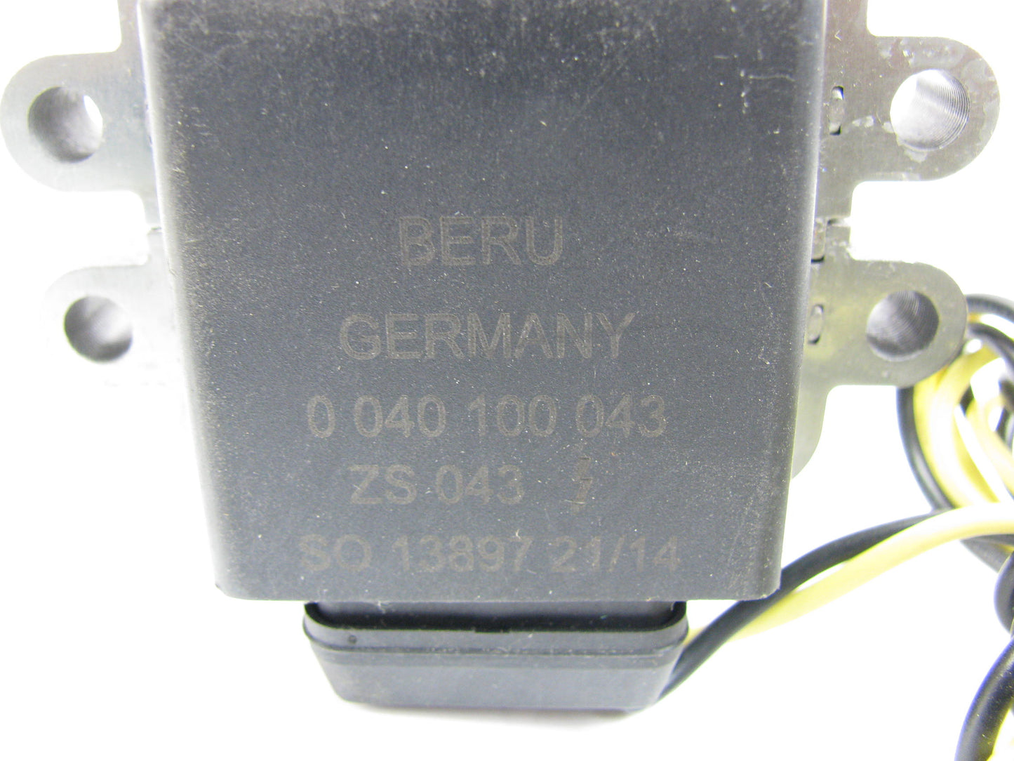 NEW UNBOXED Genuine OEM BERU 0040100043 Ignition Coil