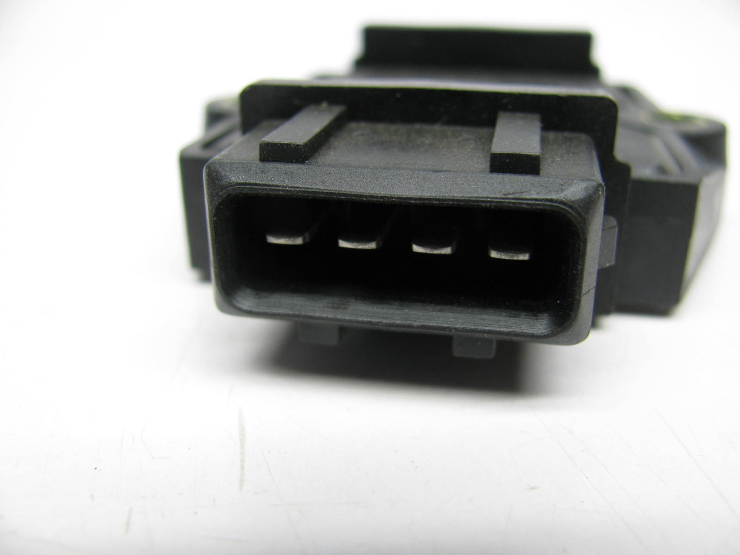 New Out Of Box 0040401028 Ignition Control Module For Volkswagen Audi ZM 028